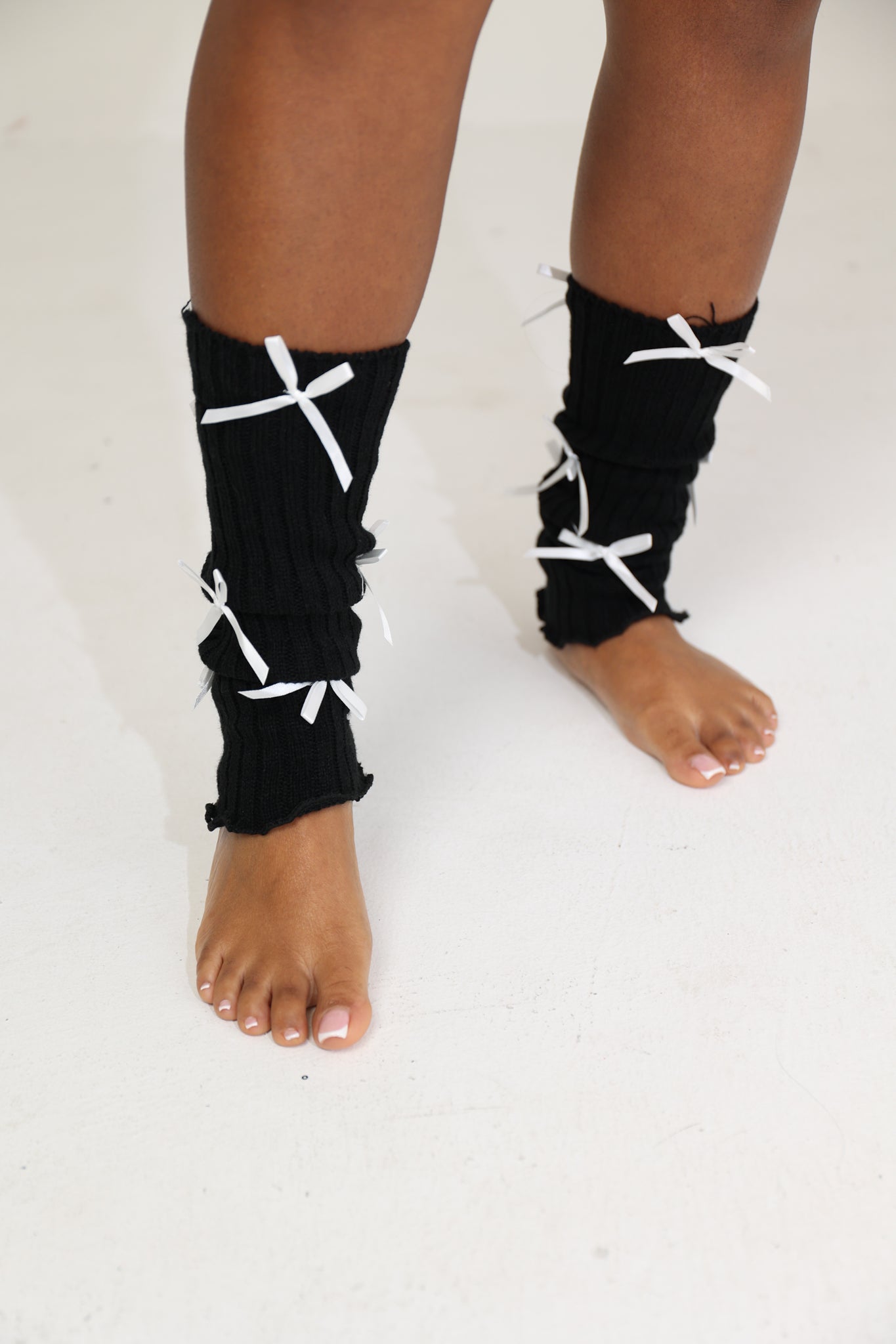 Cozy Leg Warmers - Black/White